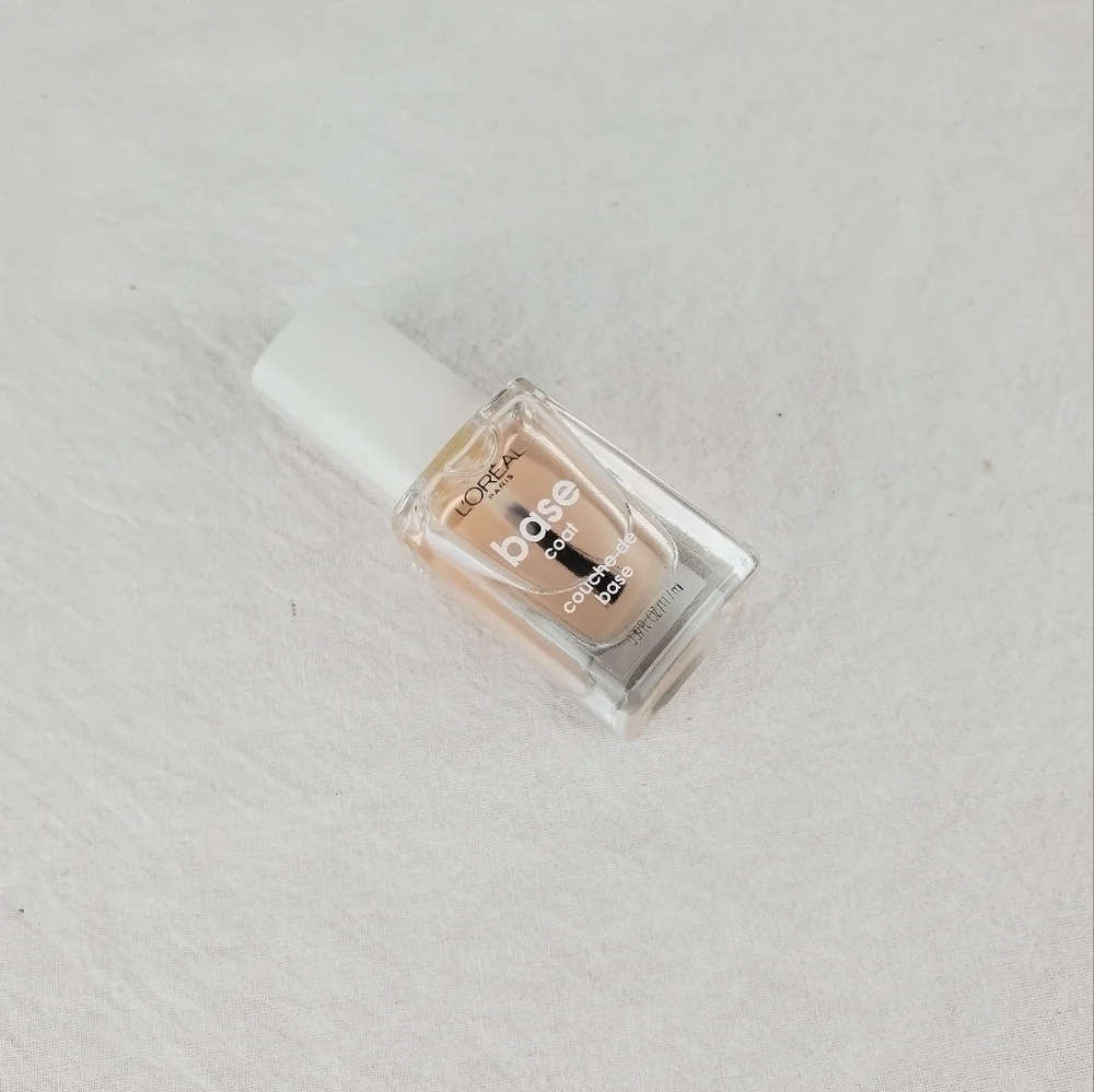 3 FOR $13 🔥L'Oréal Paris base coat nail polish color 100